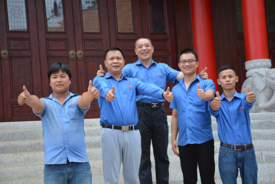 慈悲為本，方便為門 | 老賴不賴門窗“修行”天然寺